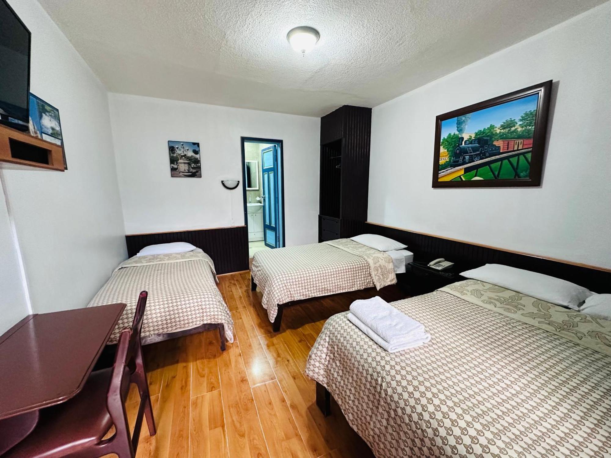 Hotel Montecarlo Riobamba Kültér fotó